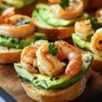 Knoblauch-Garnelen-Crostini mit Avocado
